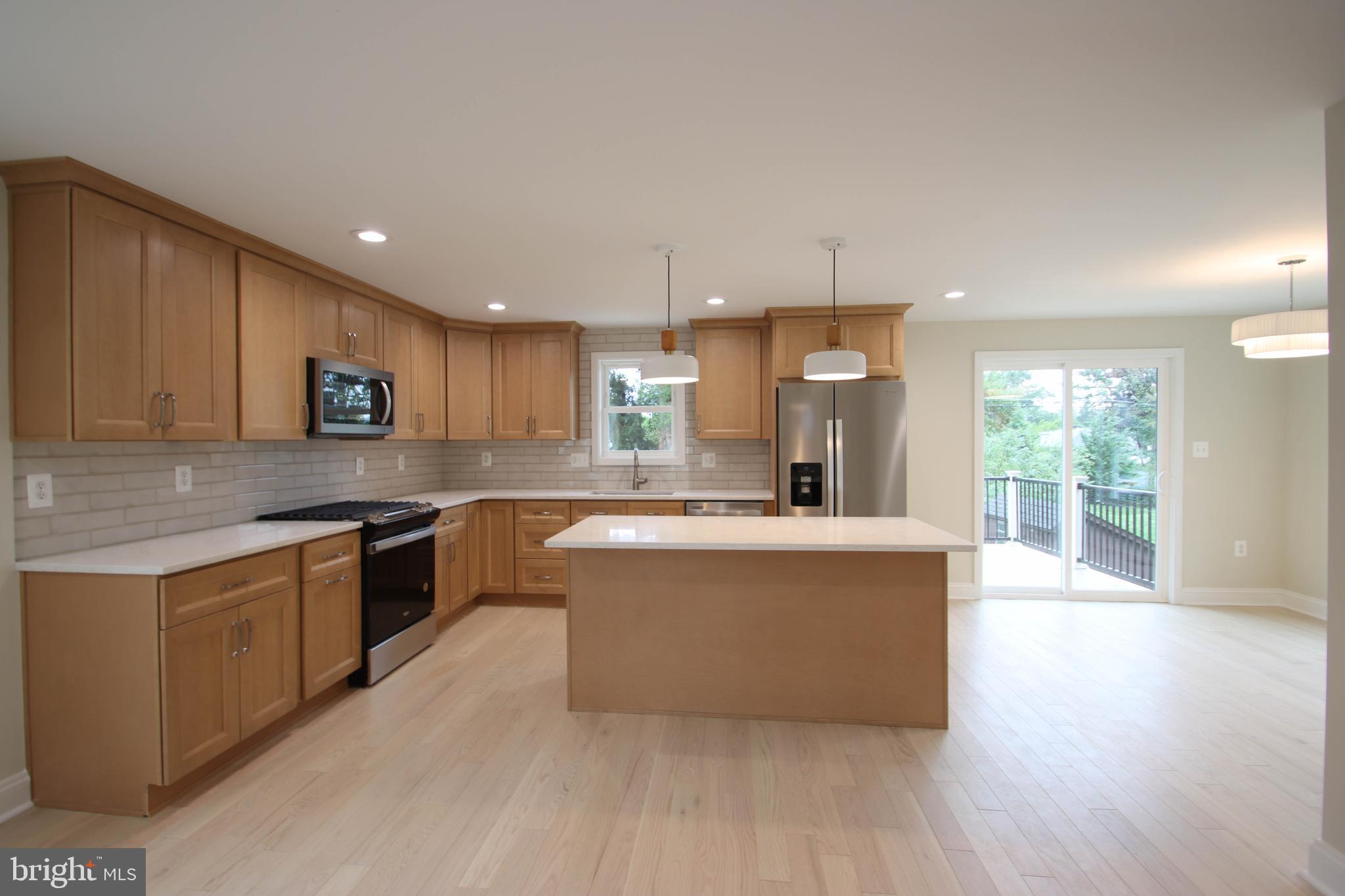 LUTHERVILLE - Residential