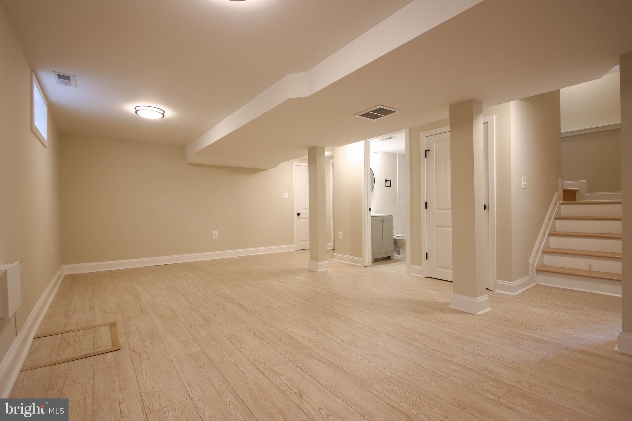 LUTHERVILLE - Residential