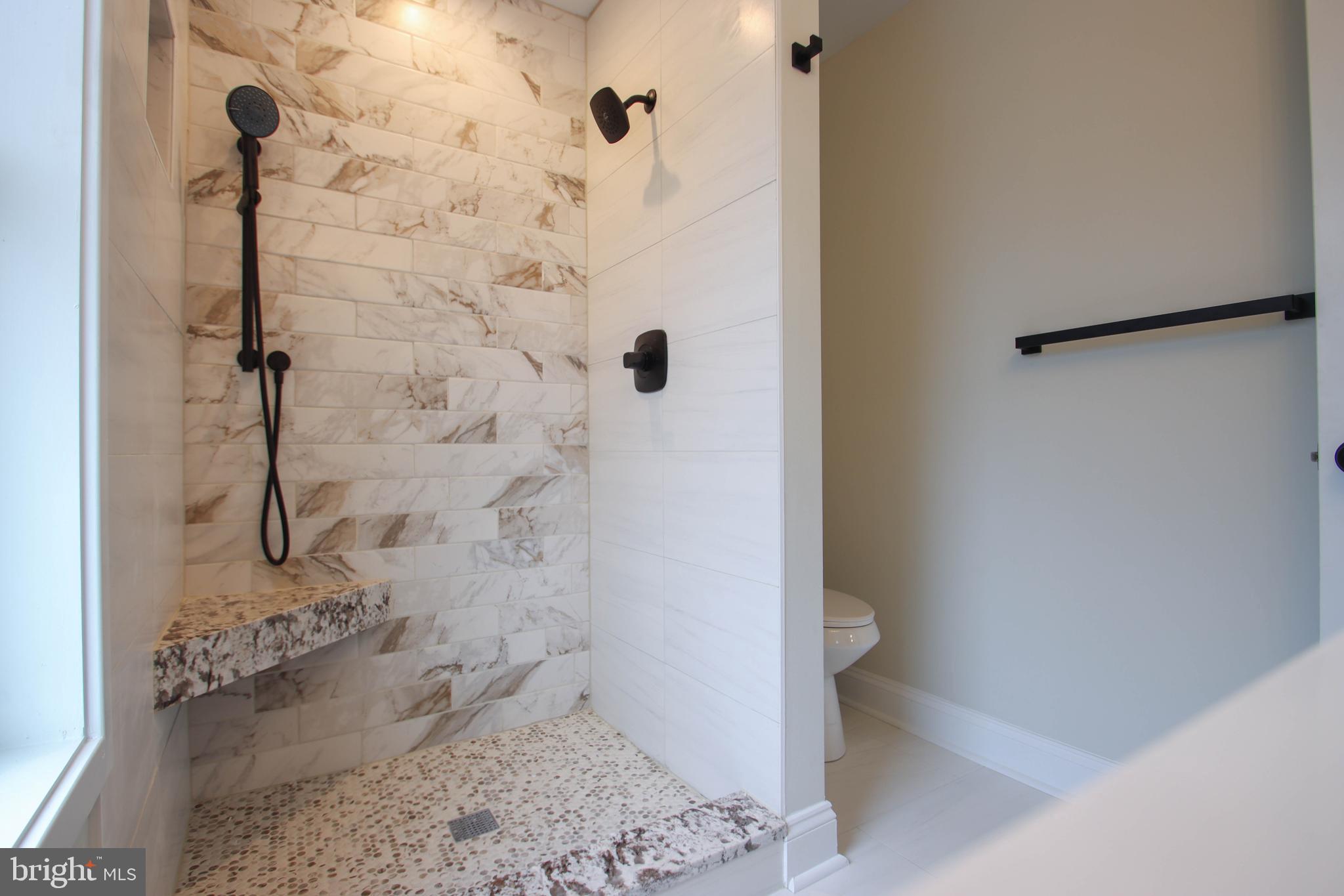 LUTHERVILLE - Residential