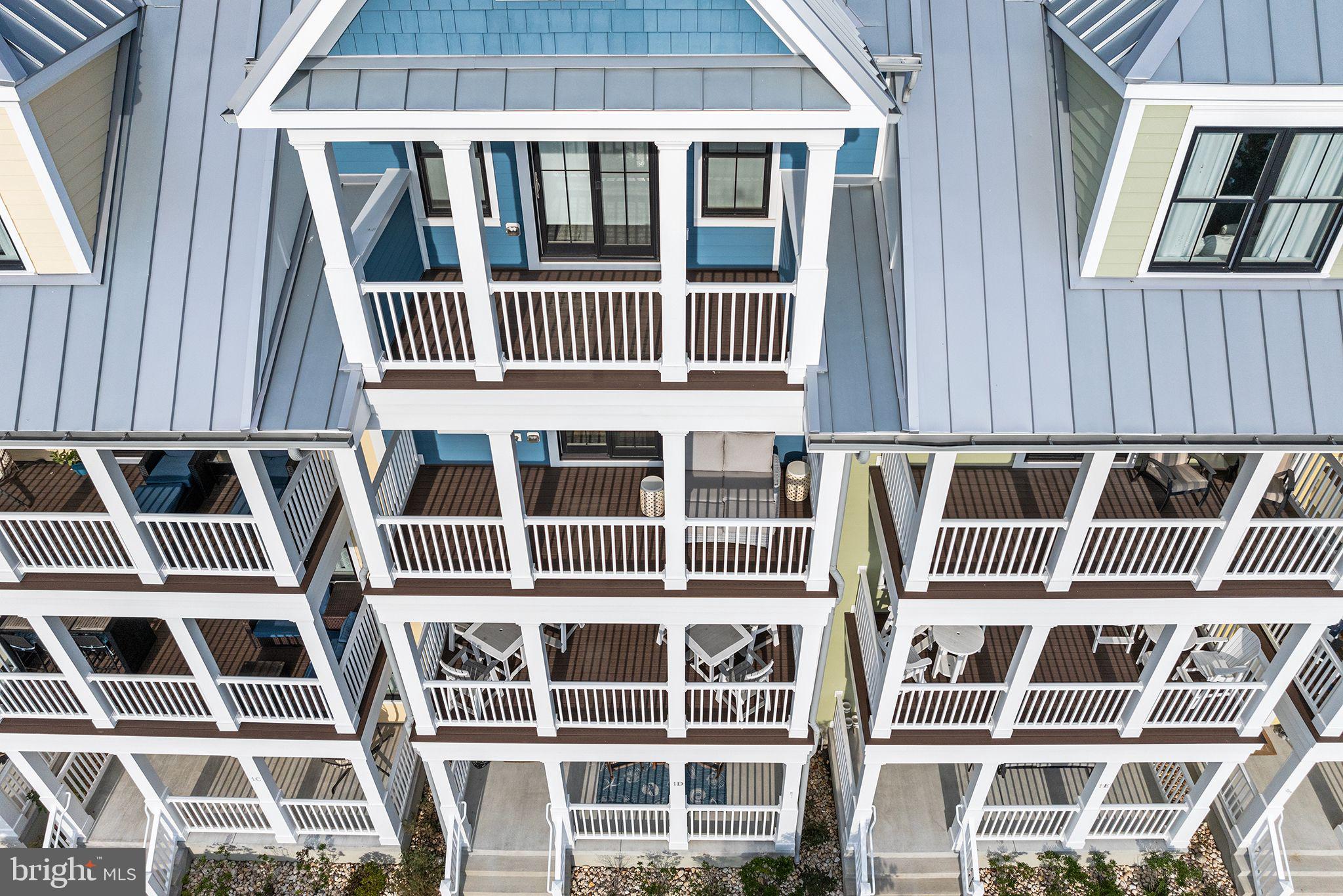 1 SUNSET ISLAND DRIVE D