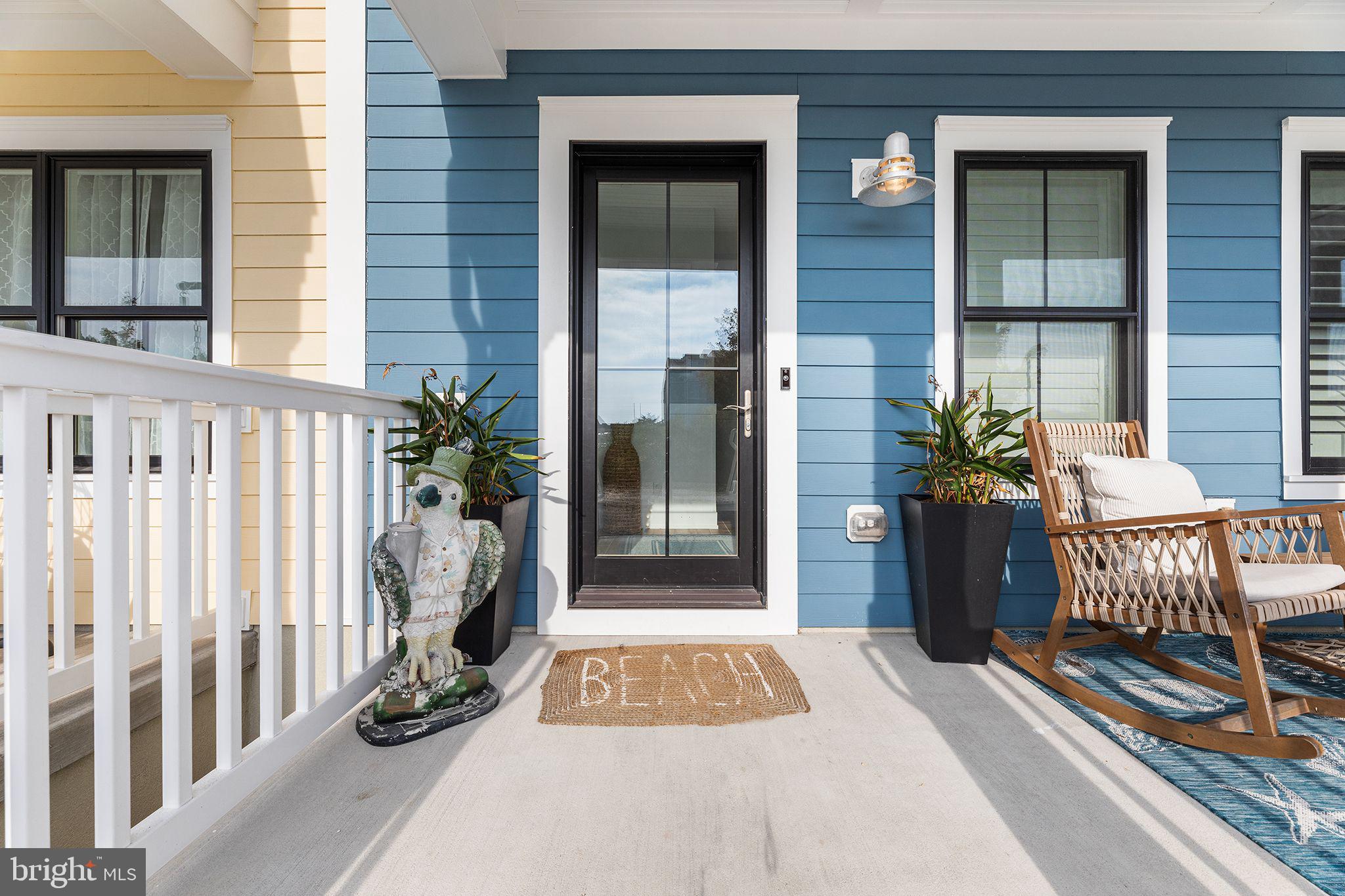 SUNSET ISLAND - Residential