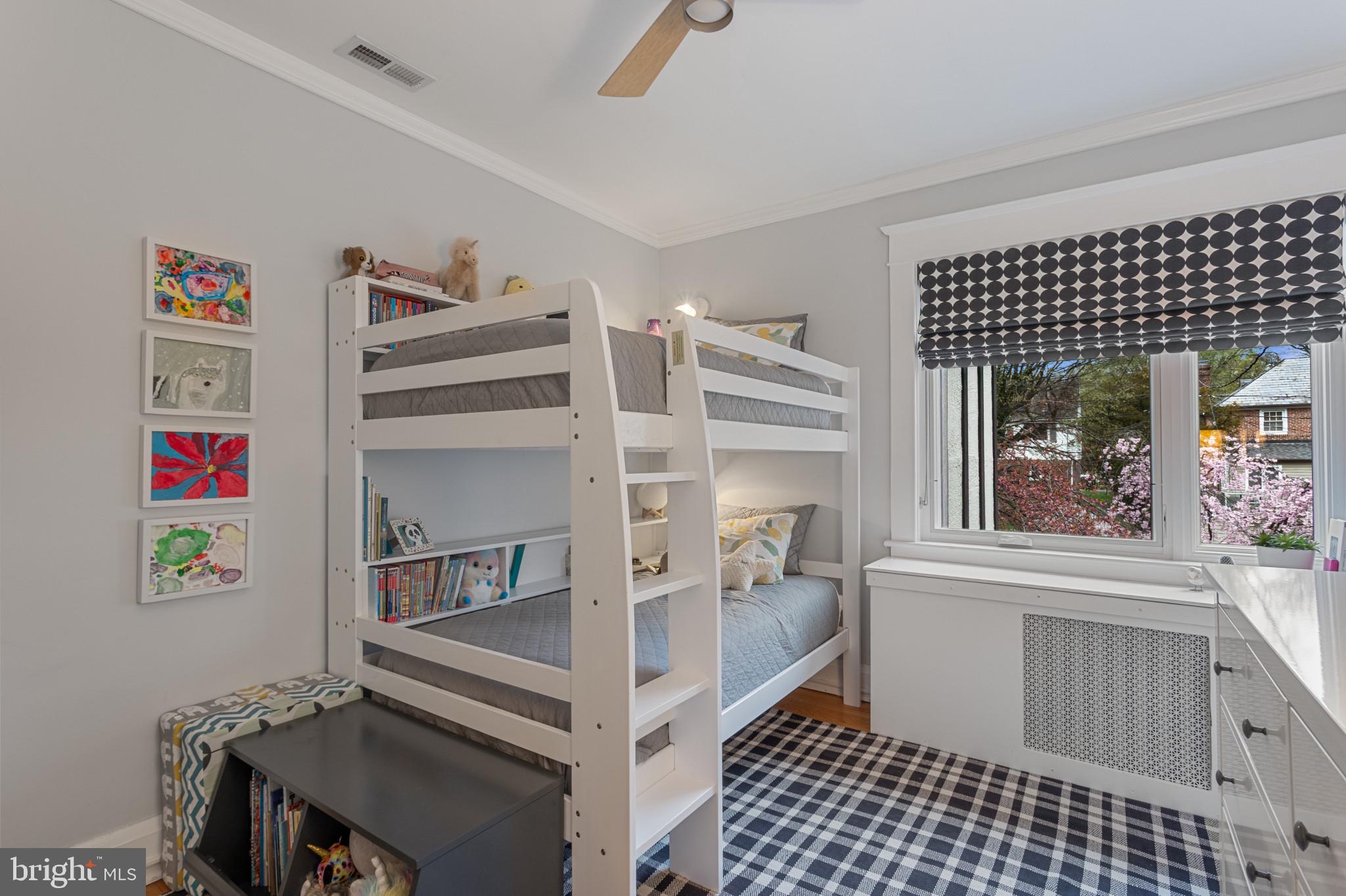 ROLAND PARK - Residential