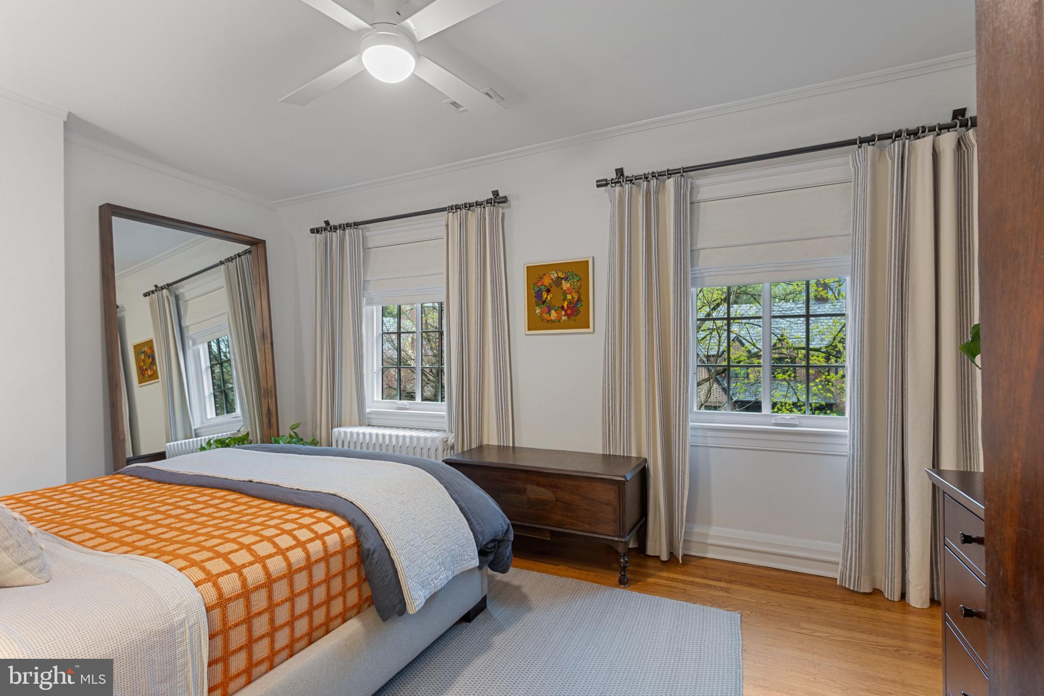 ROLAND PARK - Residential