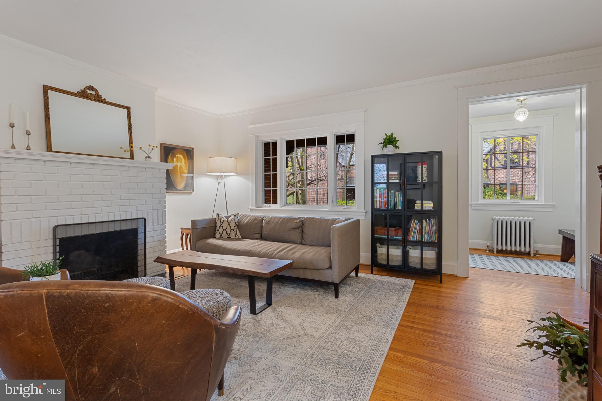 ROLAND PARK - Residential