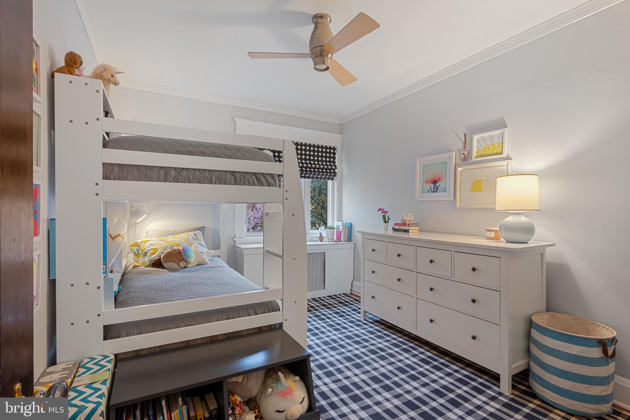 ROLAND PARK - Residential