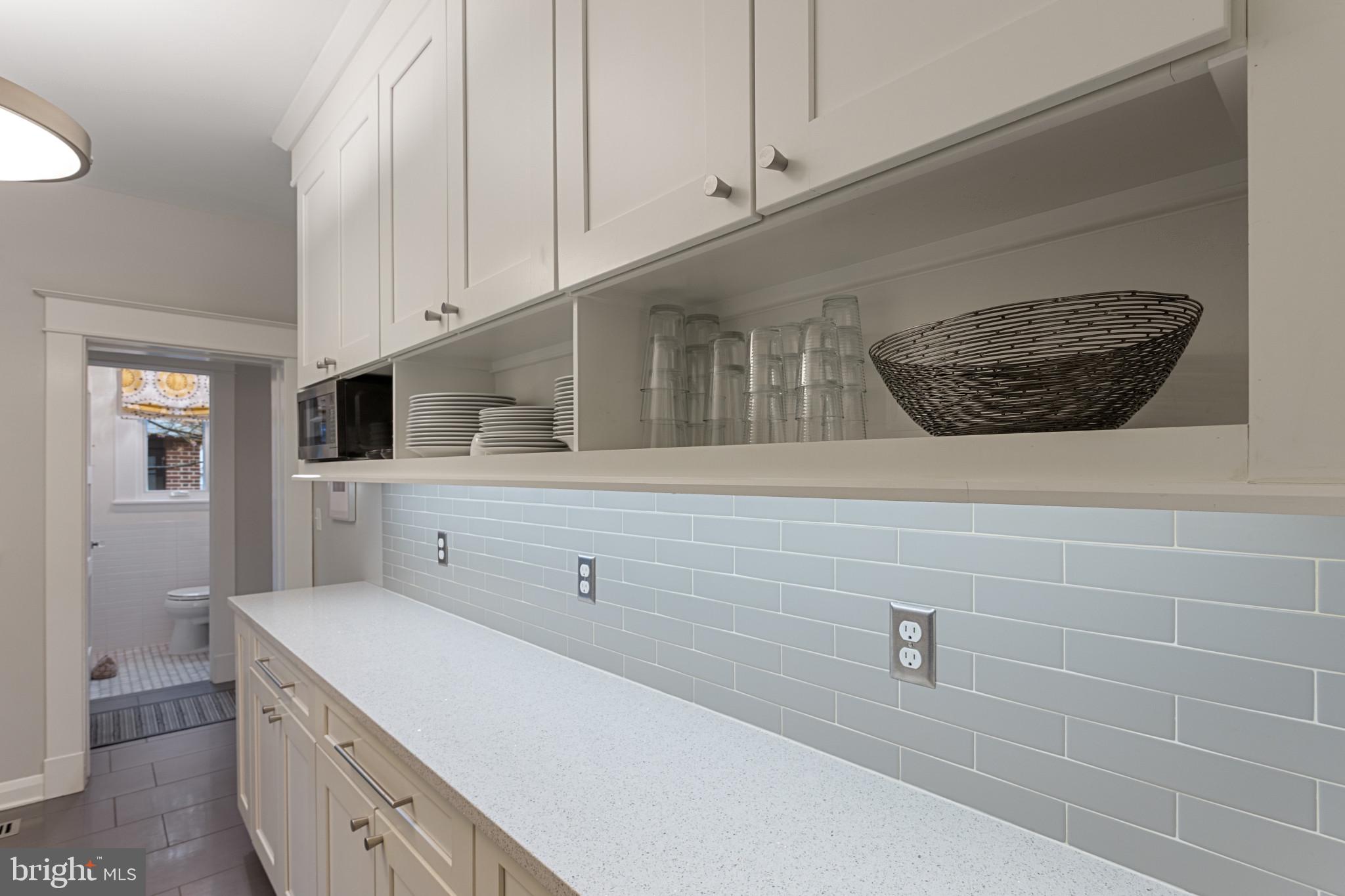 ROLAND PARK - Residential