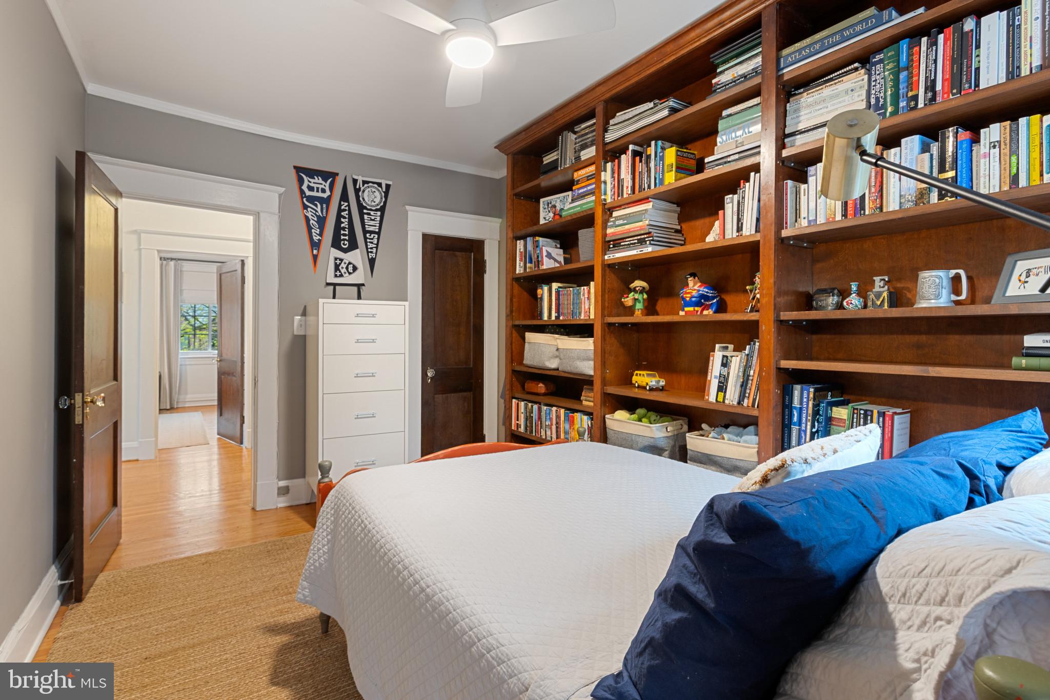 ROLAND PARK - Residential