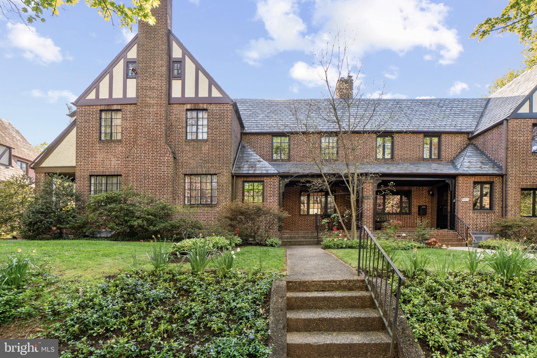 ROLAND PARK - Residential
