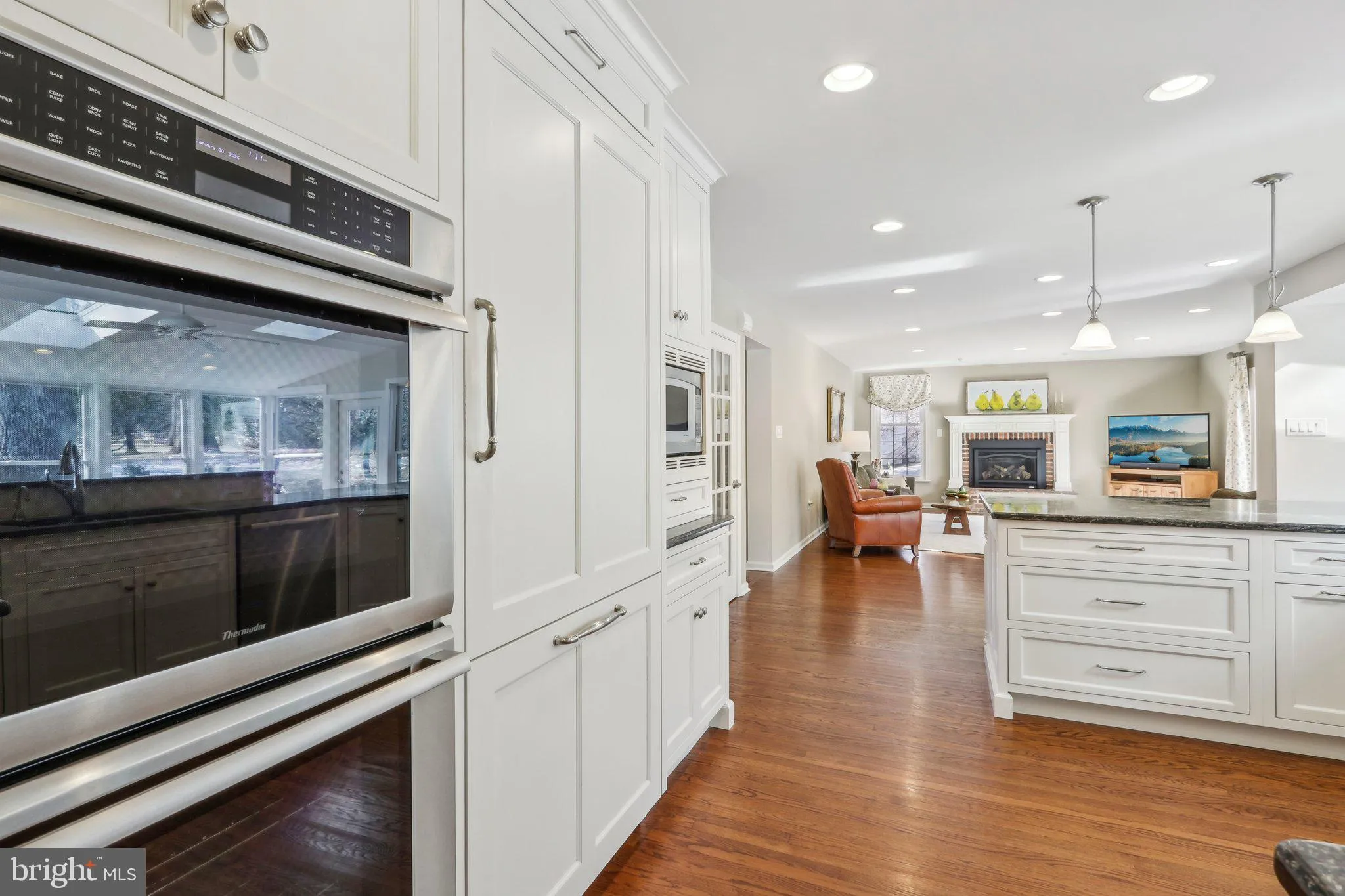 Berwyn, Pennsylvania 19312, United States, 4 Bedrooms Bedrooms, ,3 BathroomsBathrooms,Residential,Contingent,10900