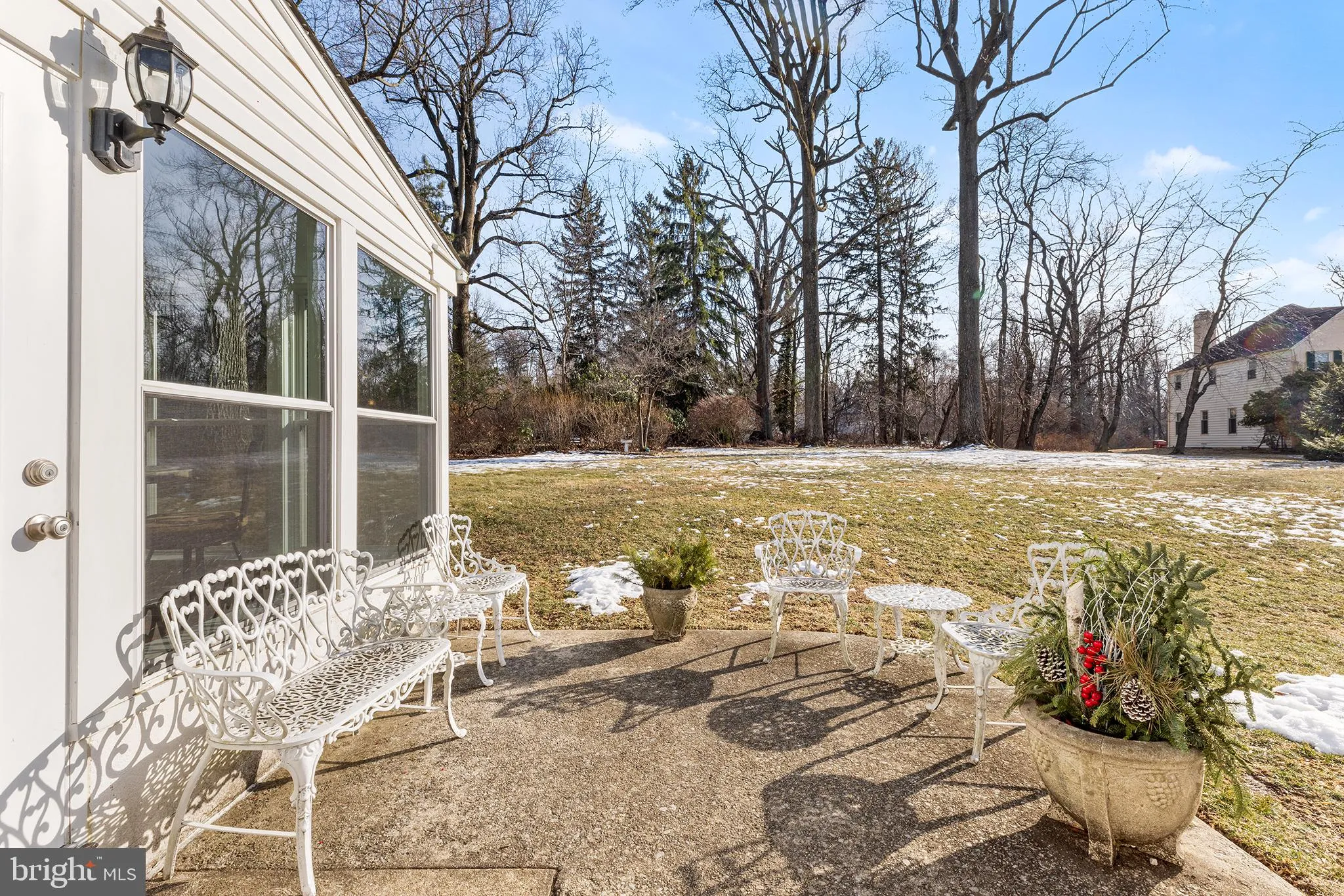 Berwyn, Pennsylvania 19312, United States, 4 Bedrooms Bedrooms, ,3 BathroomsBathrooms,Residential,Contingent,10900