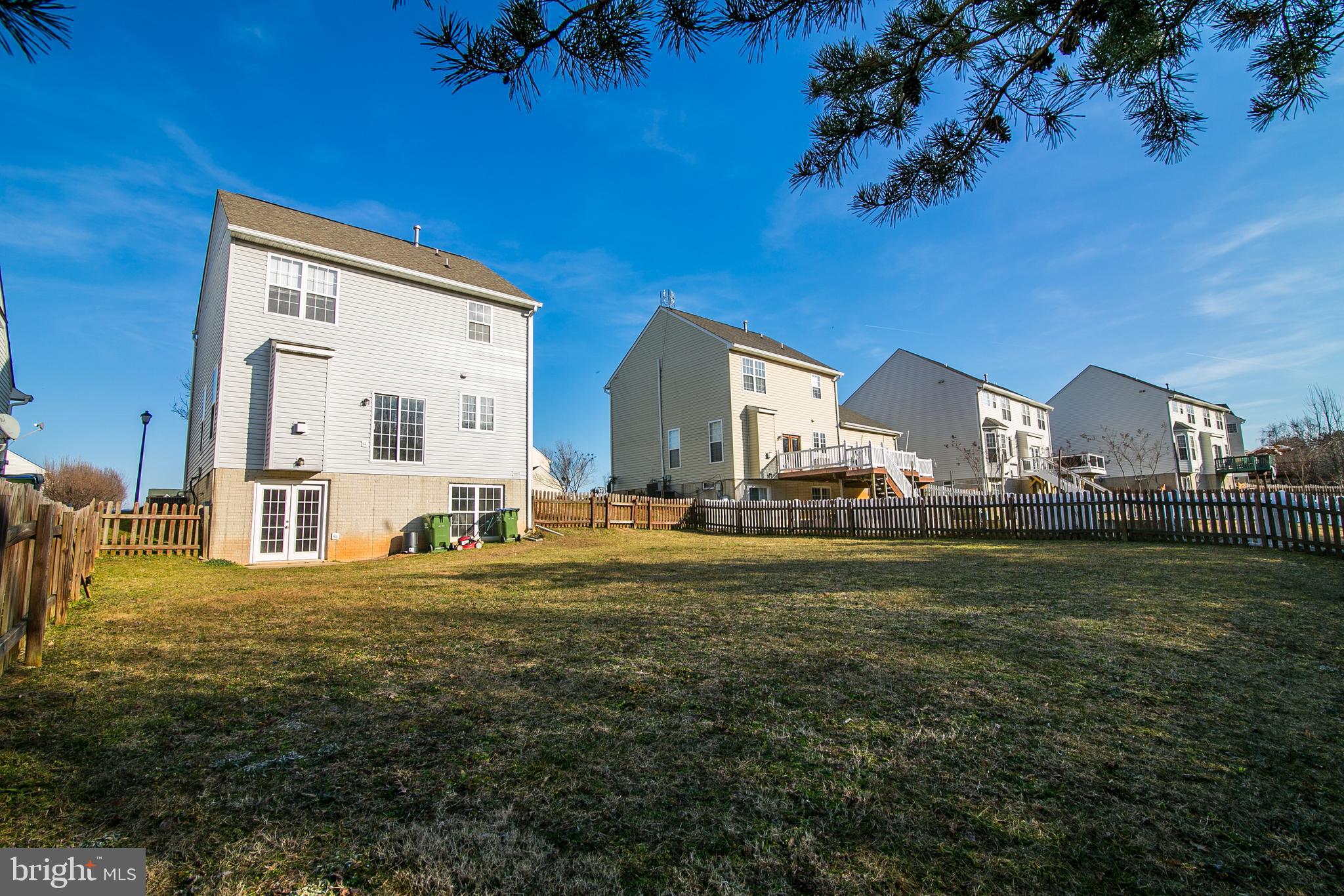 SALEM FIELDS - Residential