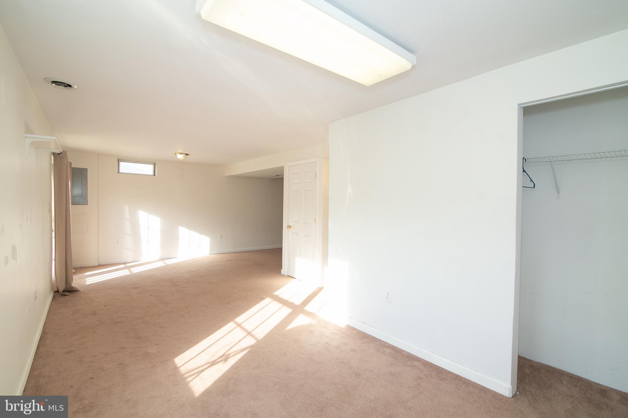 SALEM FIELDS - Residential