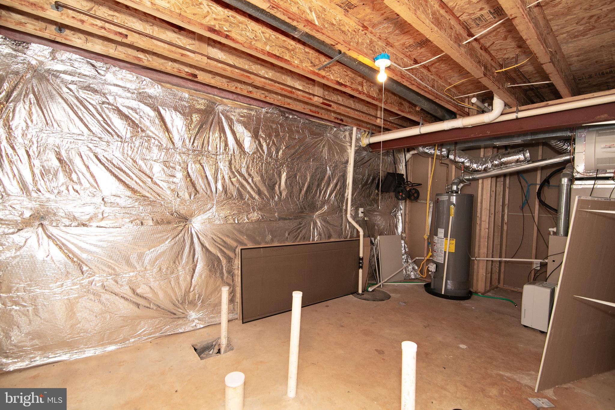 SALEM FIELDS - Residential