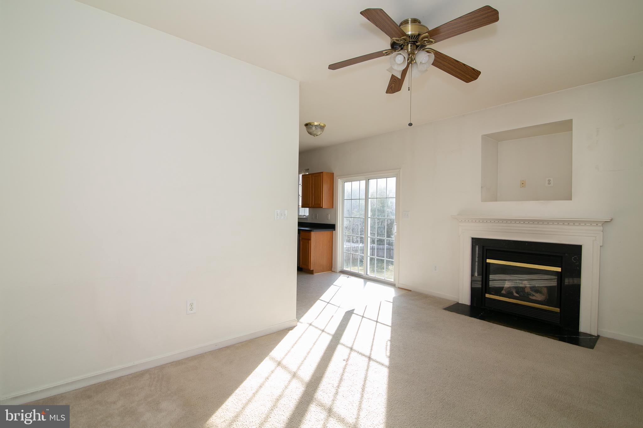 SALEM FIELDS - Residential