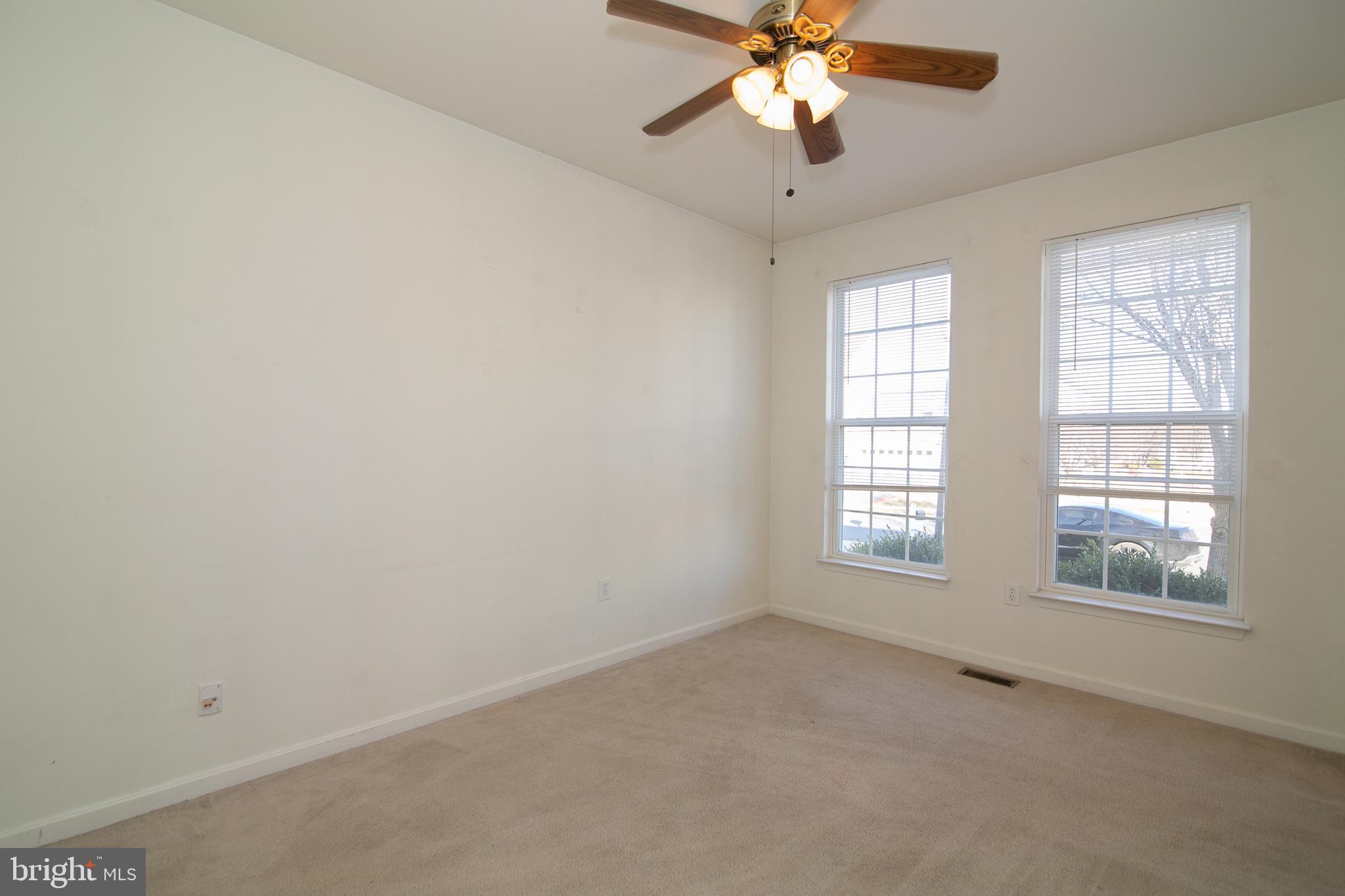 SALEM FIELDS - Residential