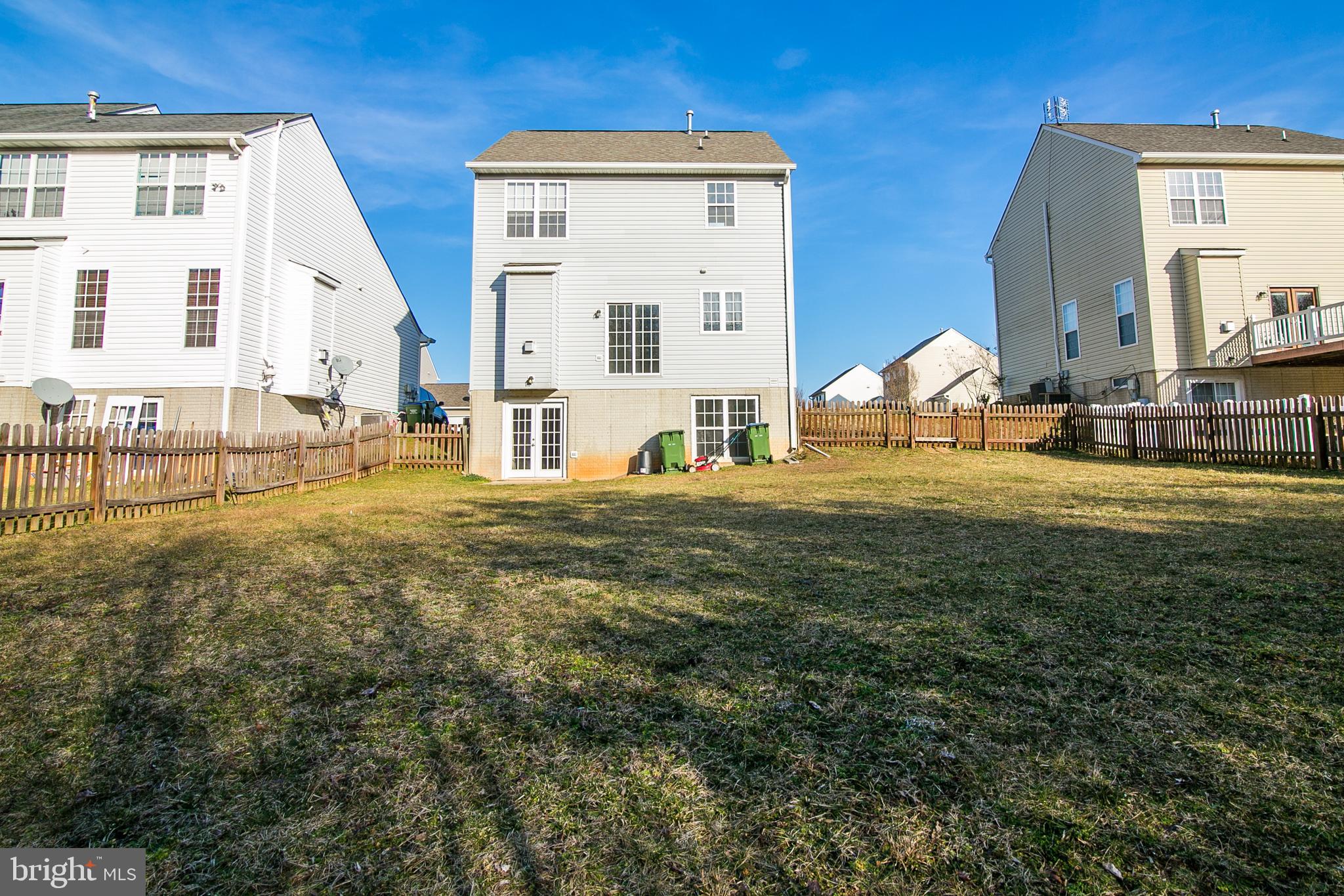 SALEM FIELDS - Residential