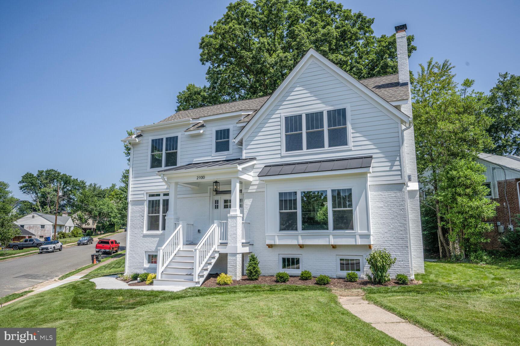 BROYHILL HEIGHTS - Residential