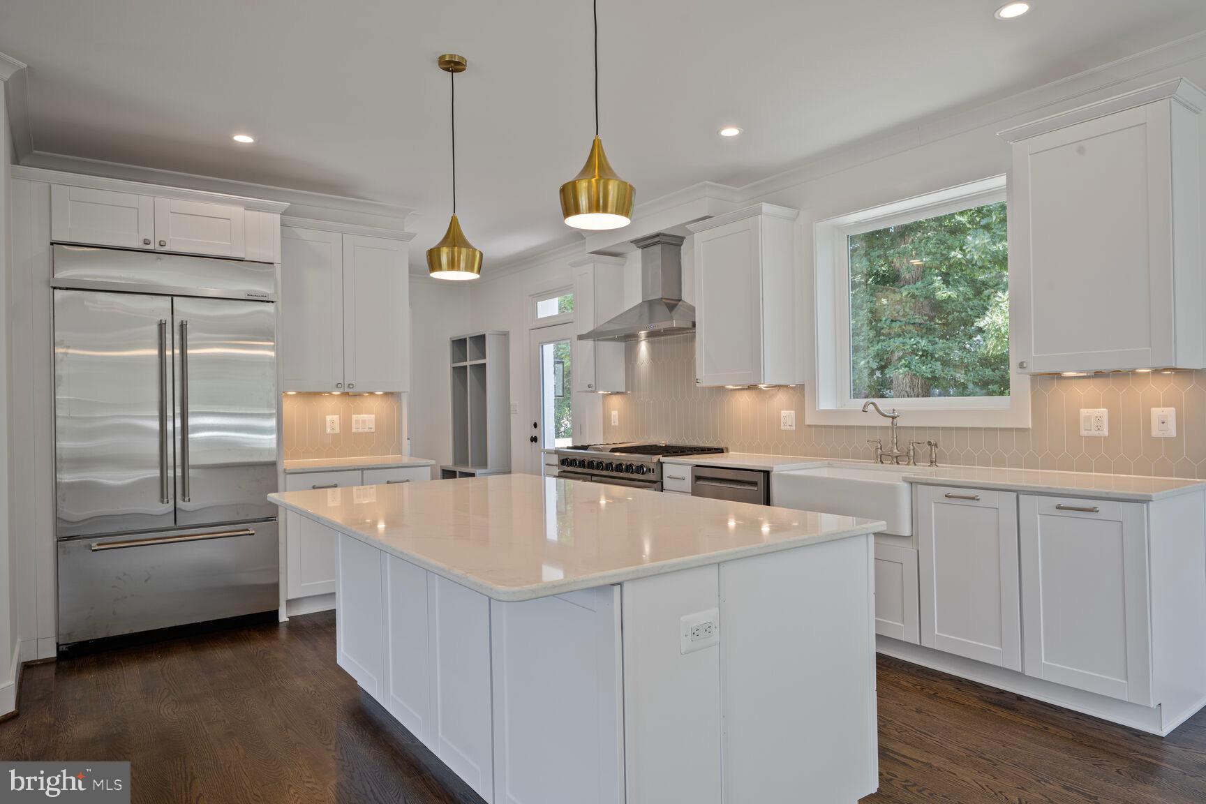 2100 PATRICK HENRY DRIVE