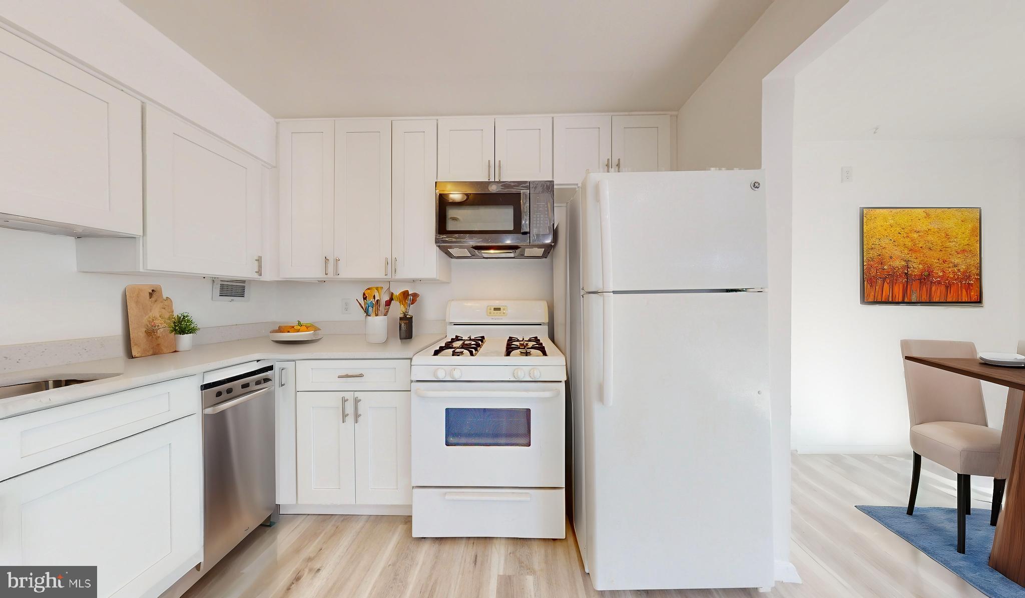 HUNTINGTON CLUB - Residential