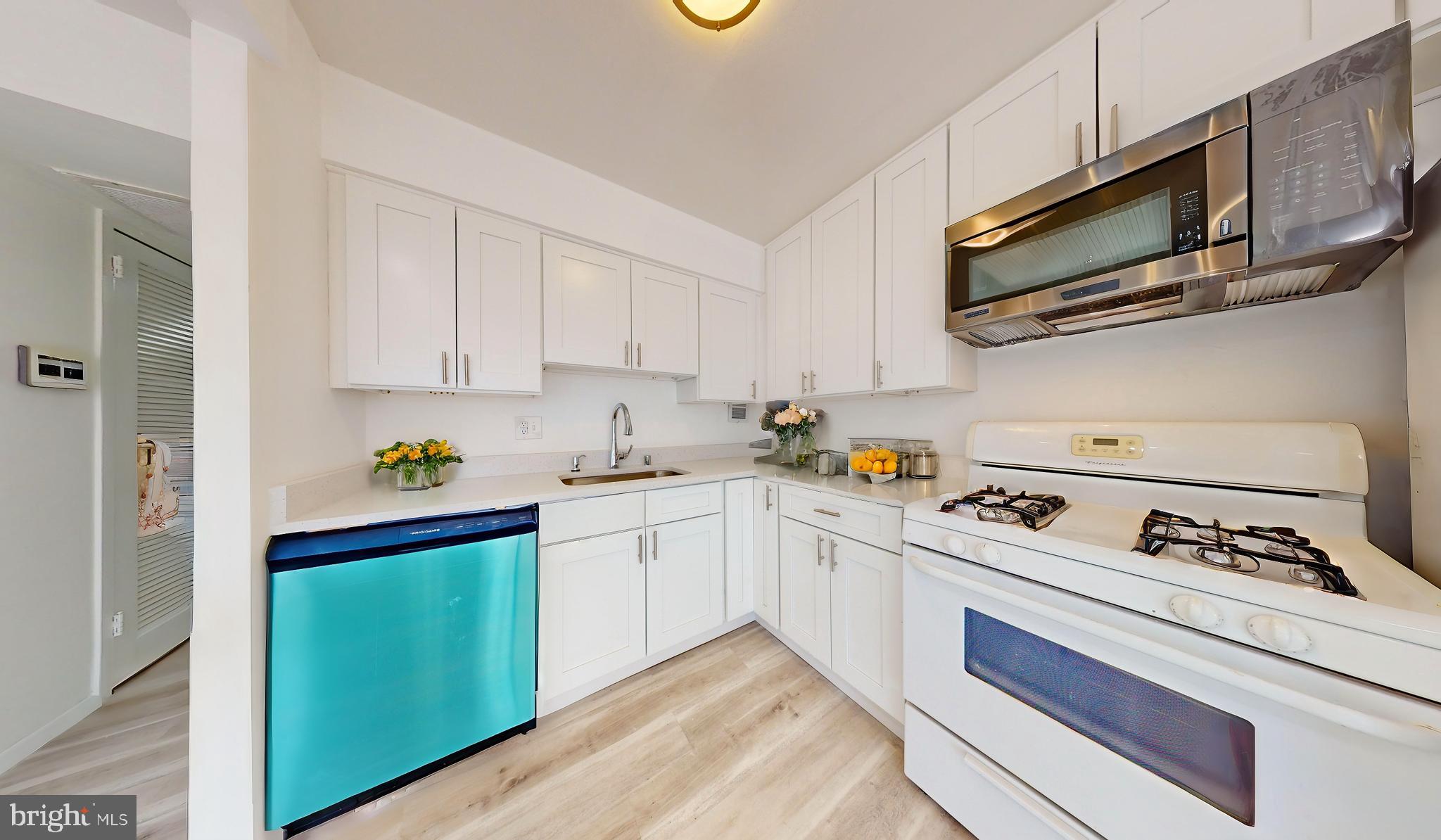 HUNTINGTON CLUB - Residential