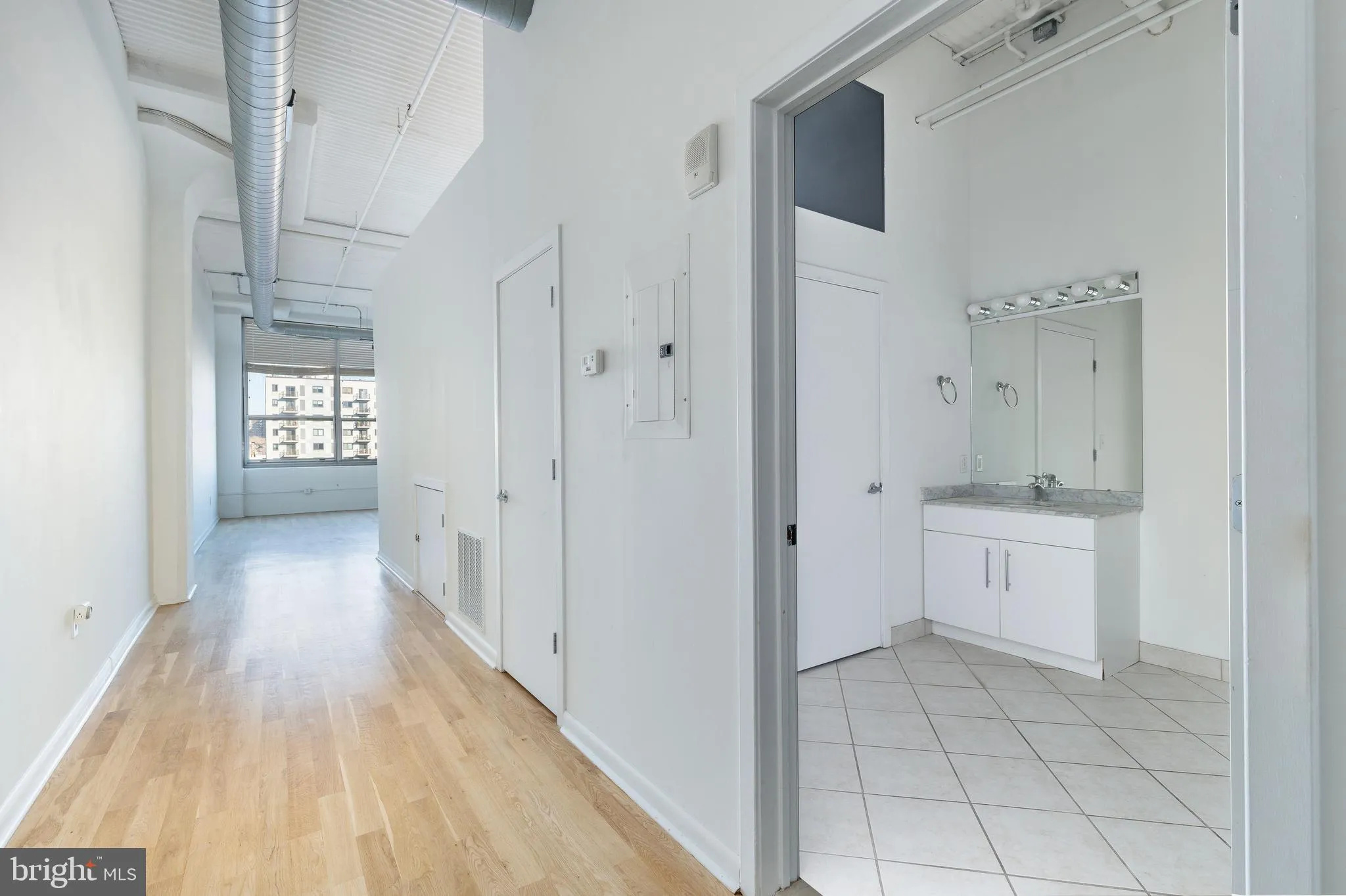 Philadelphia, Pennsylvania 19103, United States, 1 Bedroom Bedrooms, ,1 BathroomBathrooms,Residential,Active,241534