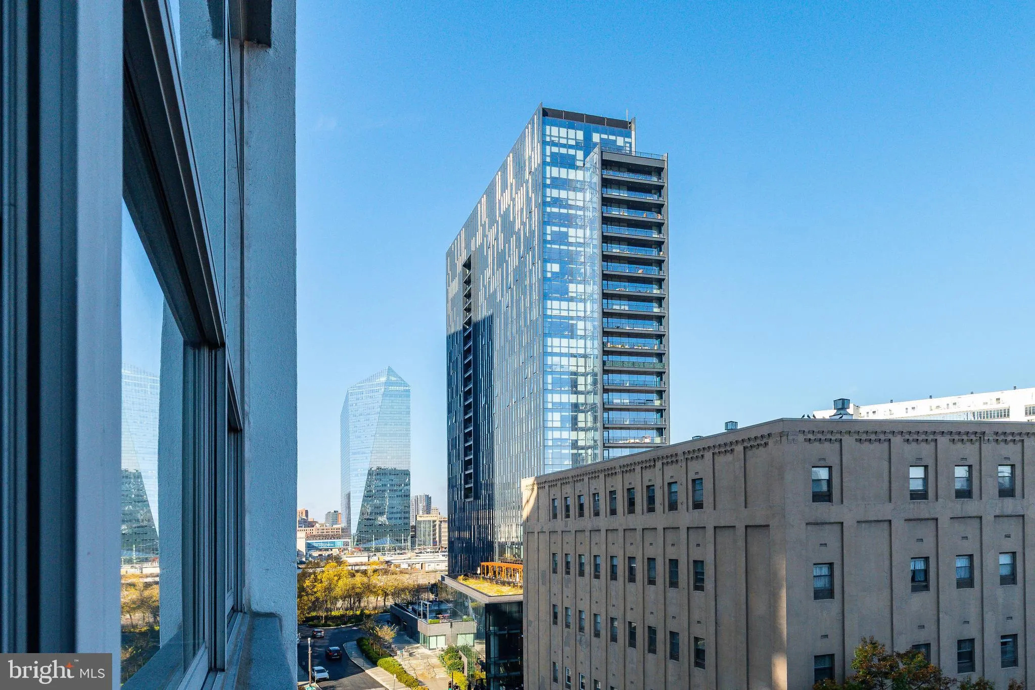 Philadelphia, Pennsylvania 19103, United States, 1 Bedroom Bedrooms, ,1 BathroomBathrooms,Residential,Active,241534