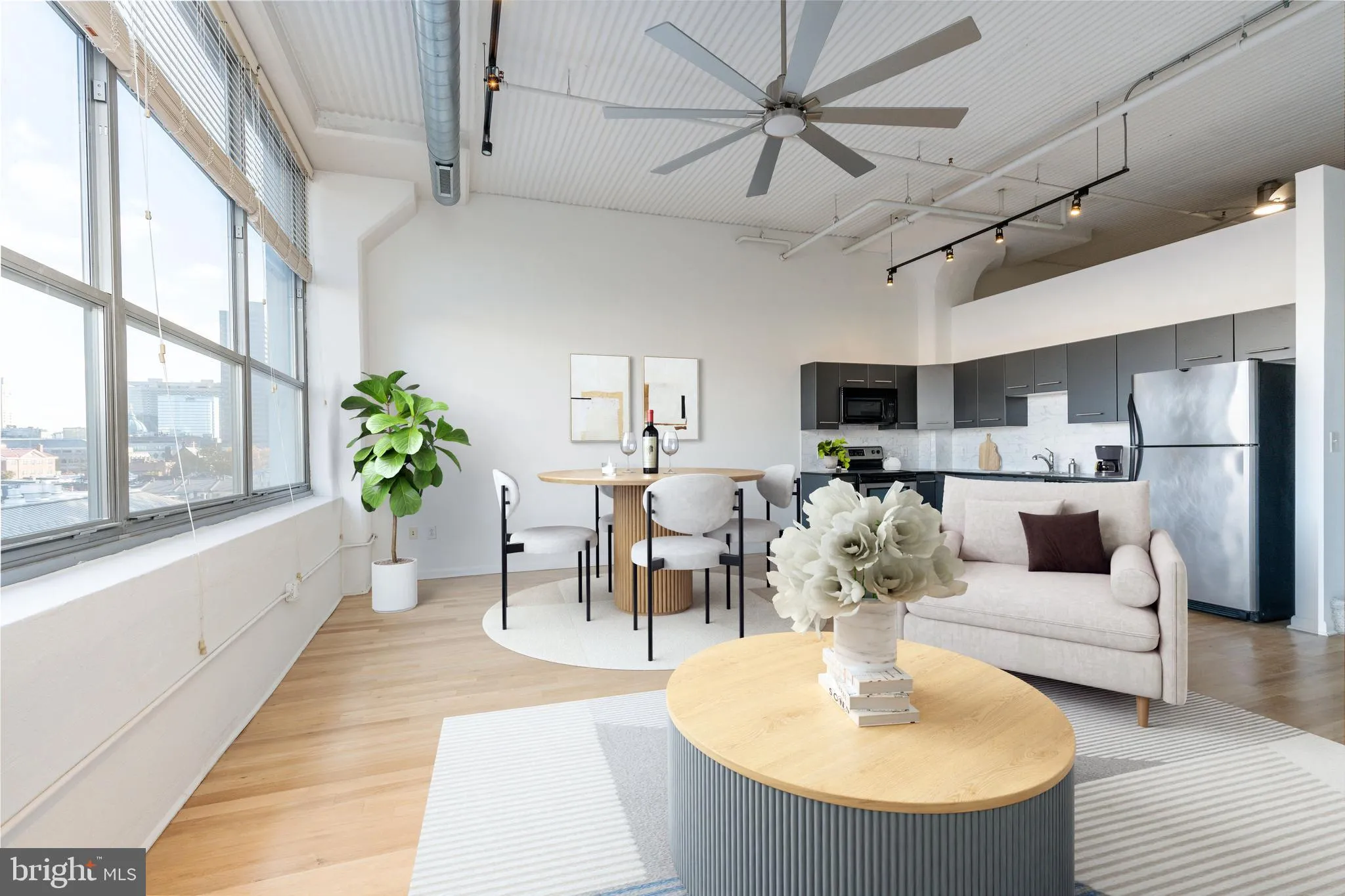 Philadelphia, Pennsylvania 19103, United States, 1 Bedroom Bedrooms, ,1 BathroomBathrooms,Residential,Active,241534