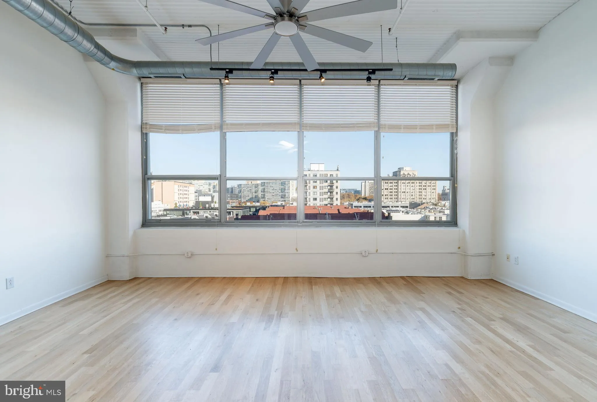 Philadelphia, Pennsylvania 19103, United States, 1 Bedroom Bedrooms, ,1 BathroomBathrooms,Residential,Active,241534