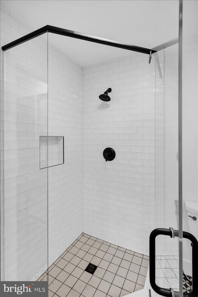 SCHOOL LANE HILLS - Residential