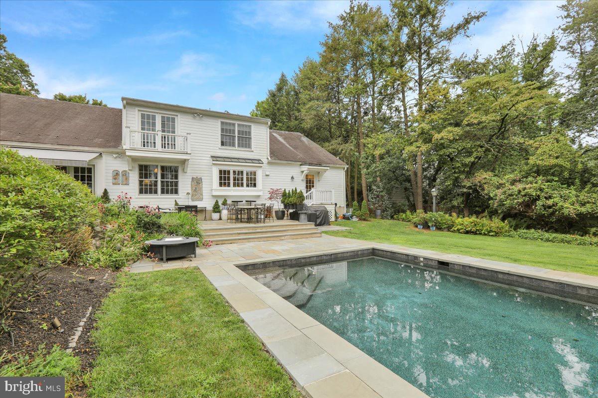 SCHOOL LANE HILLS - Residential