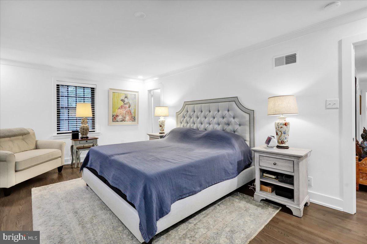 SCHOOL LANE HILLS - Residential