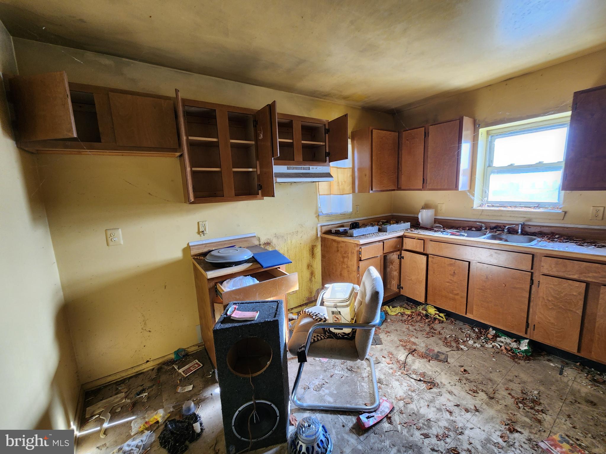 EAST BALTIMORE MIDWAY - Residential