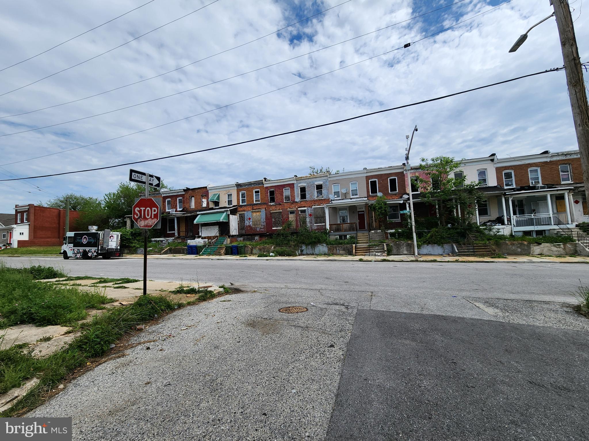 EAST BALTIMORE MIDWAY - Residential