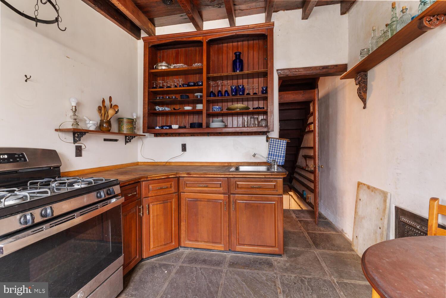 GERMANTOWN (WEST) - Residential