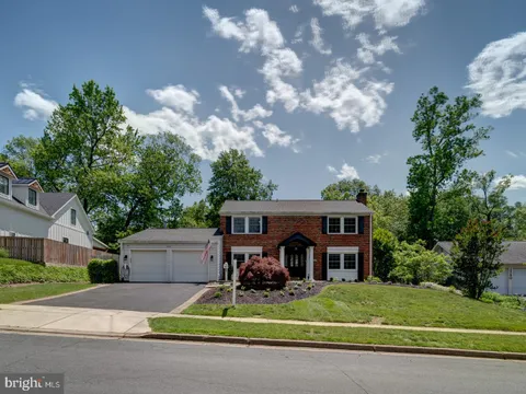 1782 Shaftsbury Avenue, Crofton, MD MLS: MDAA2114092