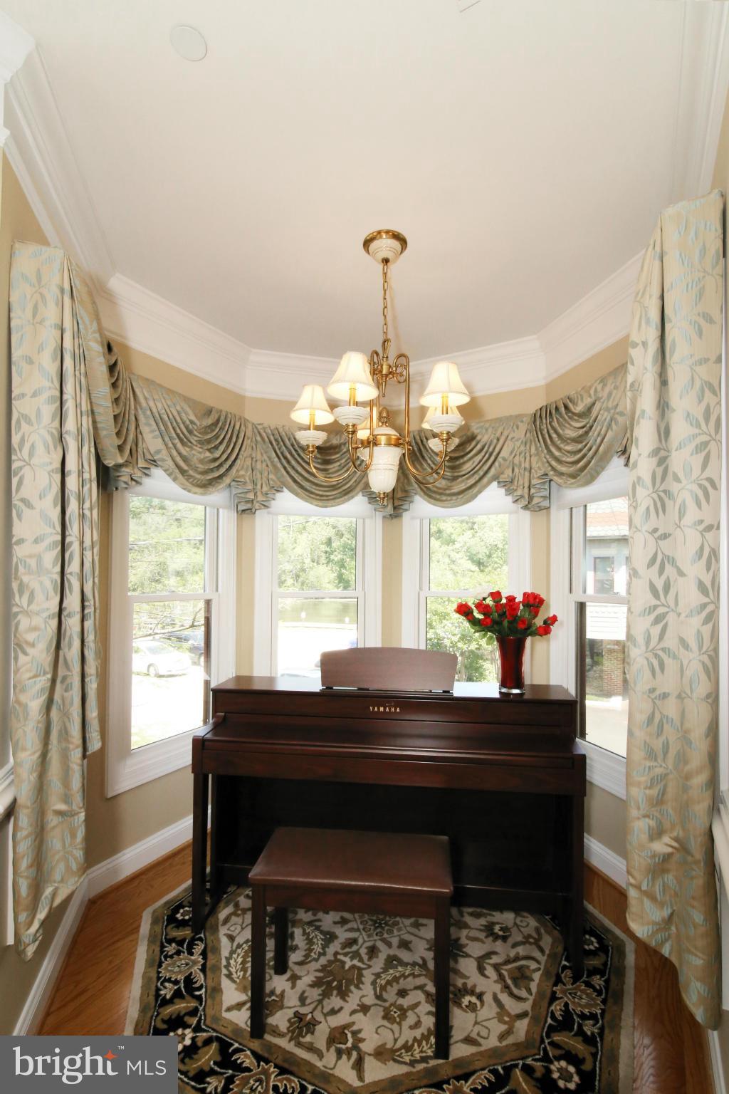 OCCOQUAN TOWN - Residential Lease