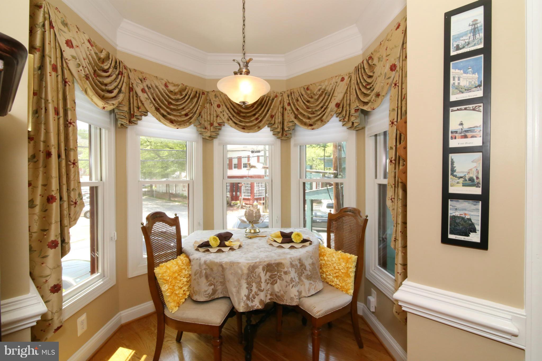 OCCOQUAN TOWN - Residential Lease