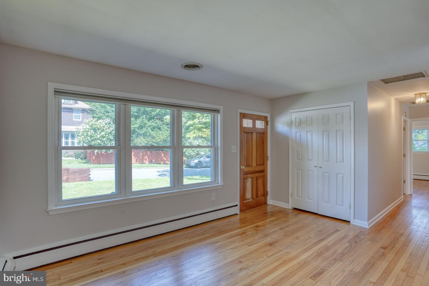 104 S WOODWARD AVENUE