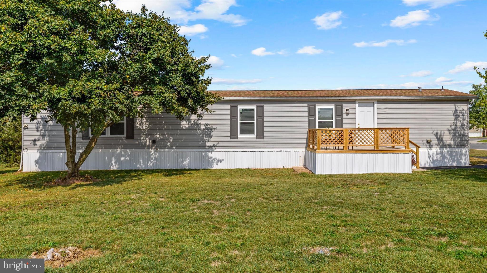 CEDAR MANOR MHP - Residential