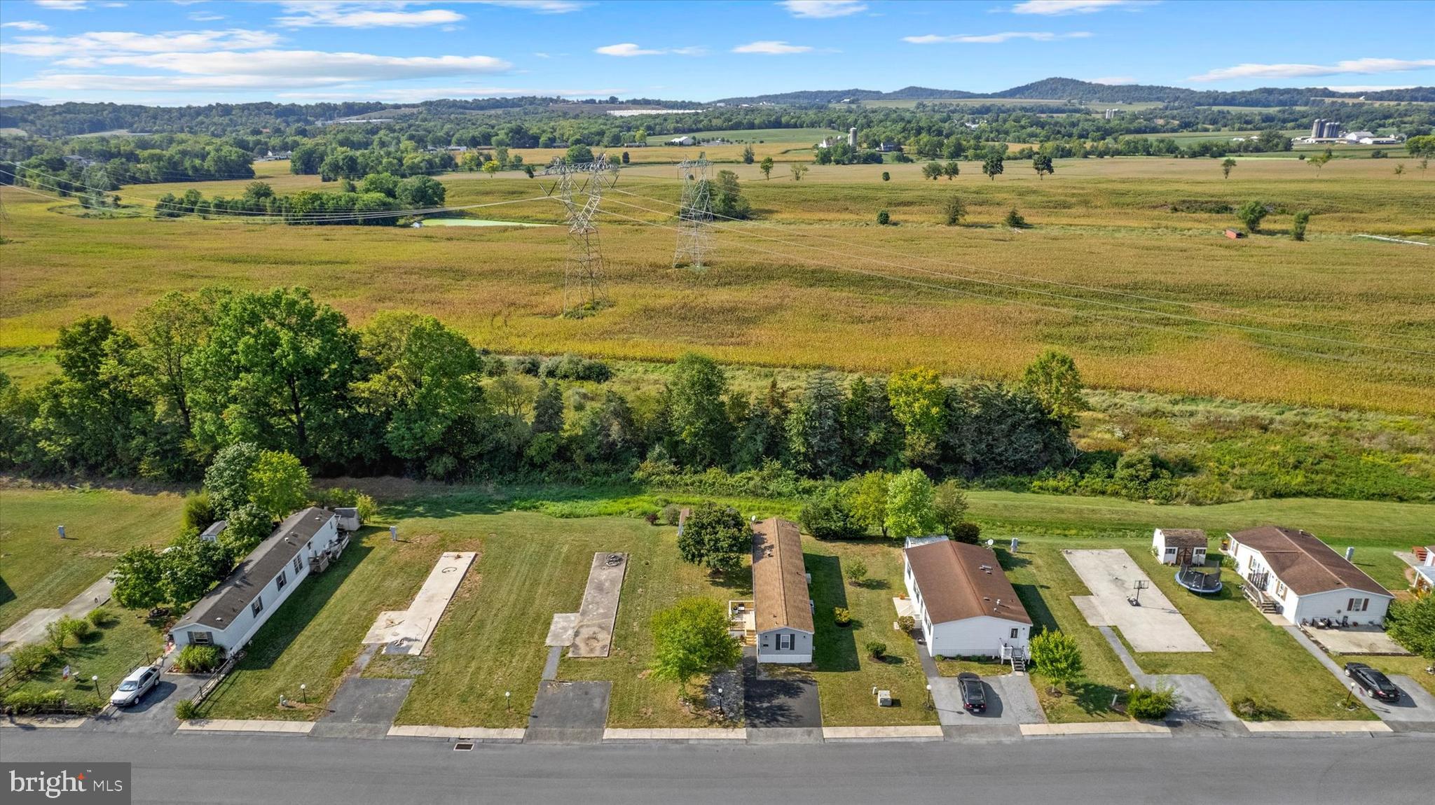 CEDAR MANOR MHP - Residential