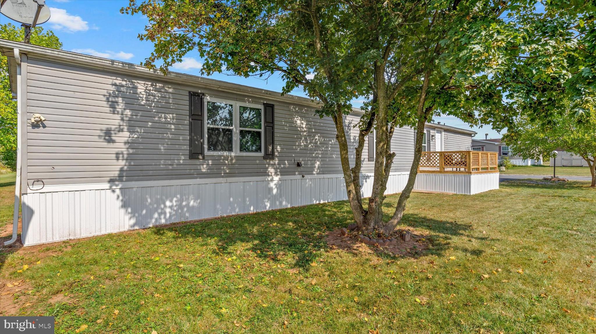 CEDAR MANOR MHP - Residential