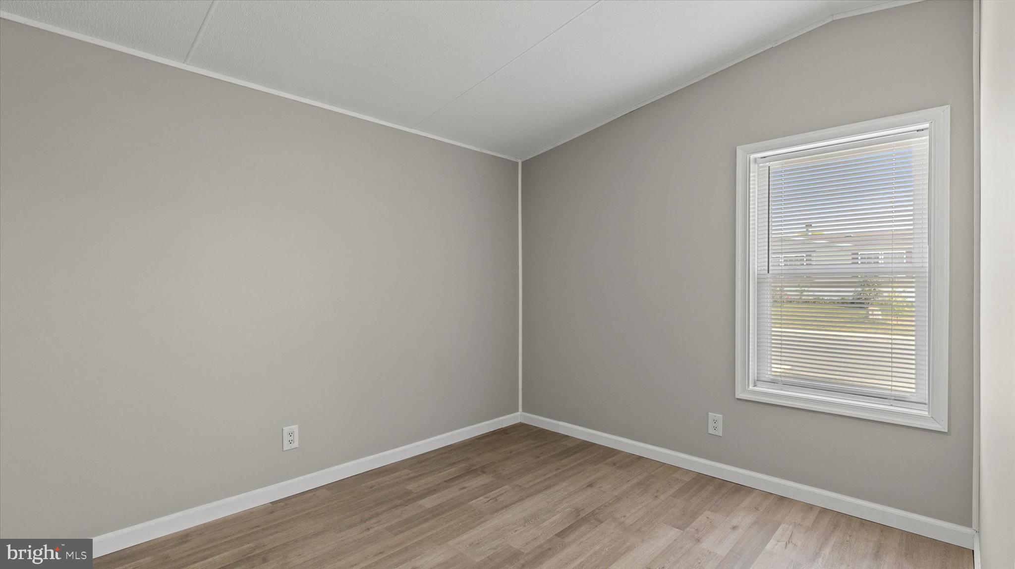 CEDAR MANOR MHP - Residential