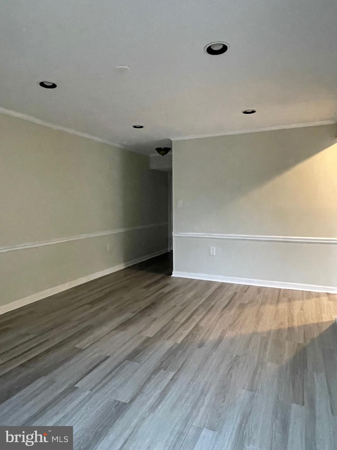 GLENWAYE GARDENS - Residential