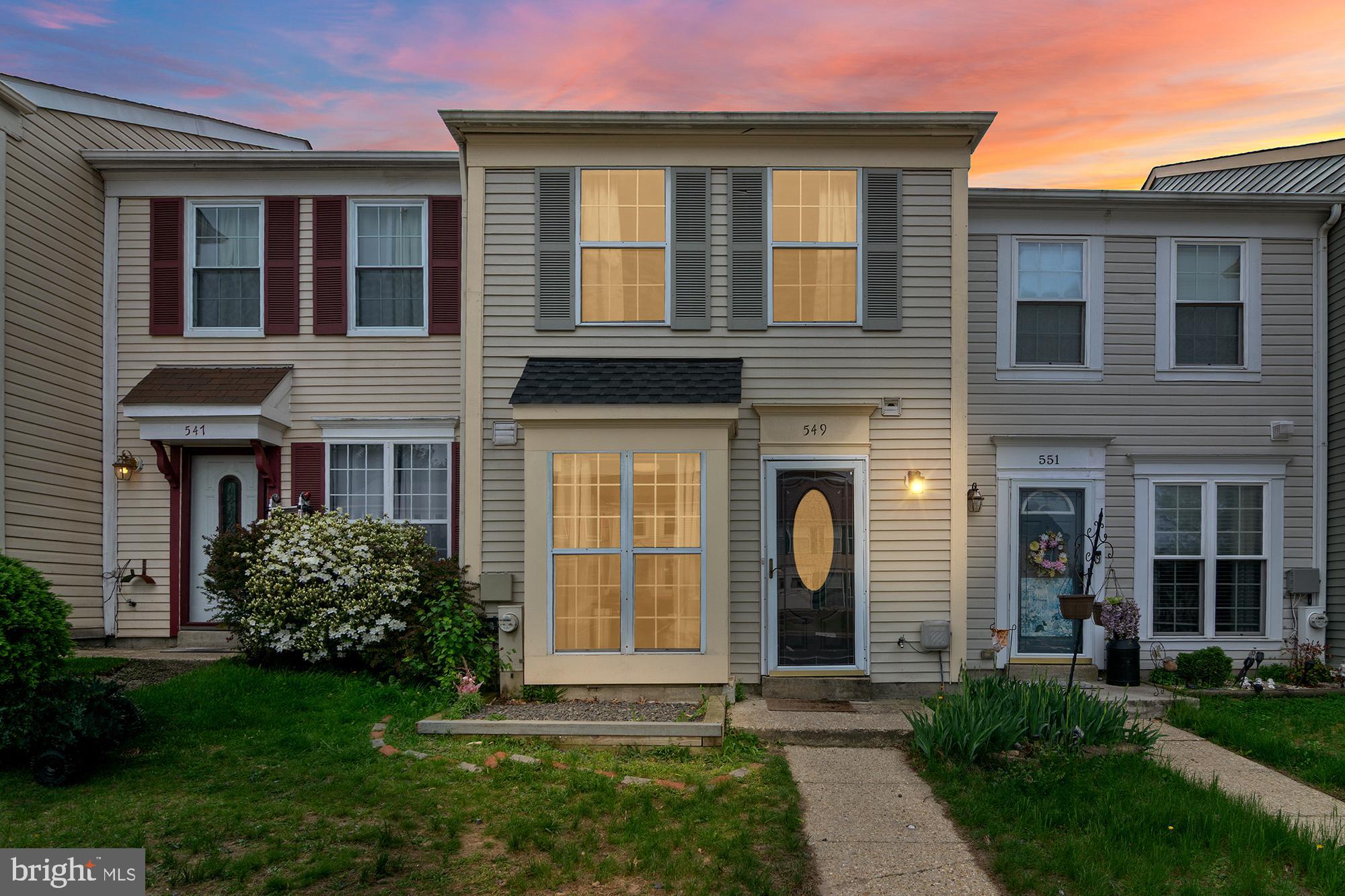 CLOVERLEAF TOWNHOUSES - Residential