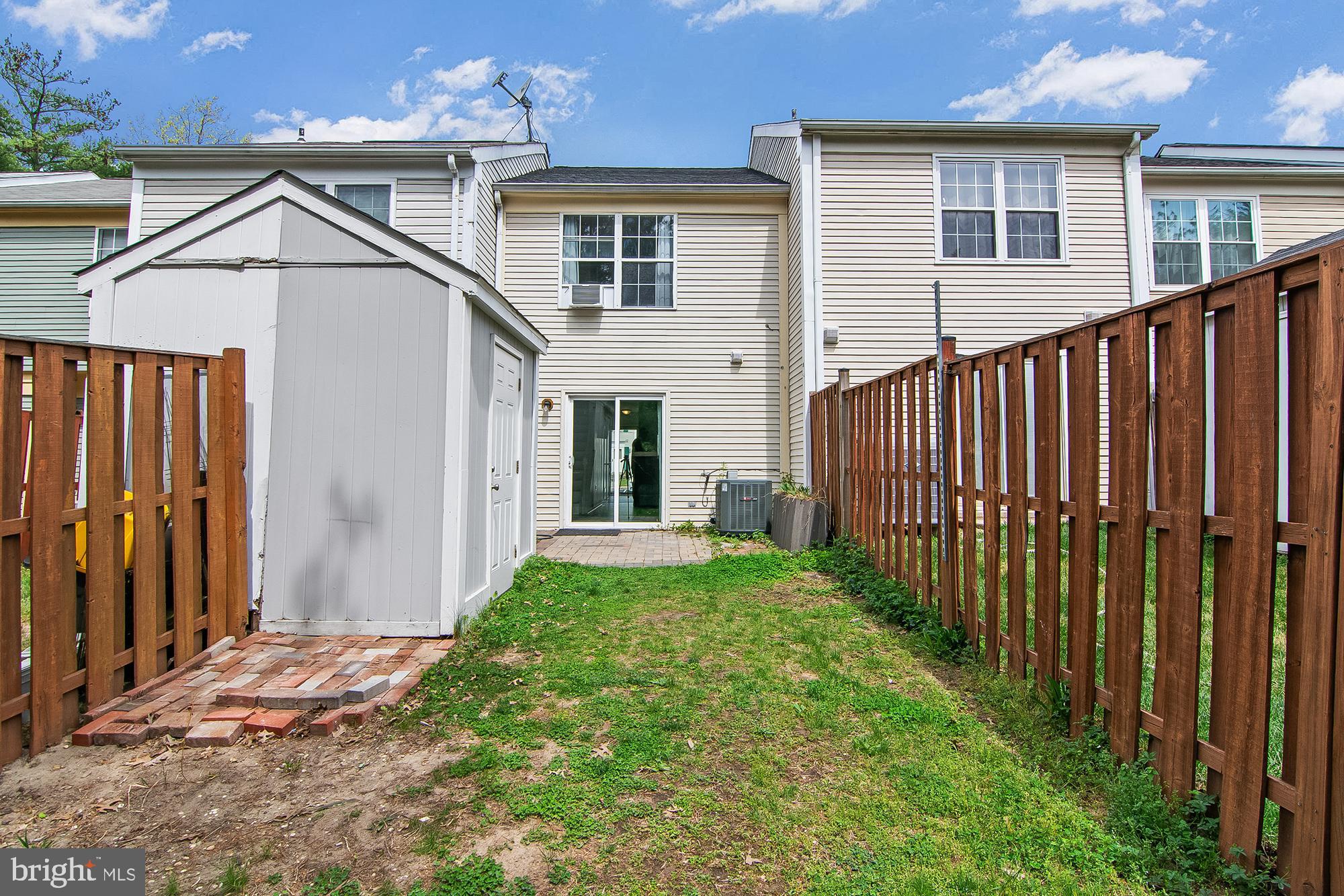 CLOVERLEAF TOWNHOUSES - Residential