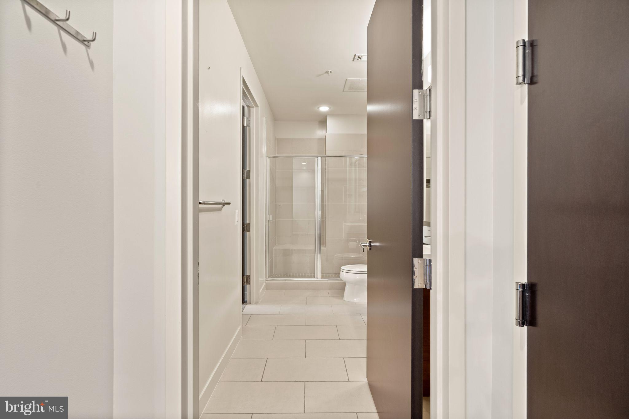 MIDTOWN ALEXANDRIA STATION CONDOMINIUM - Residential