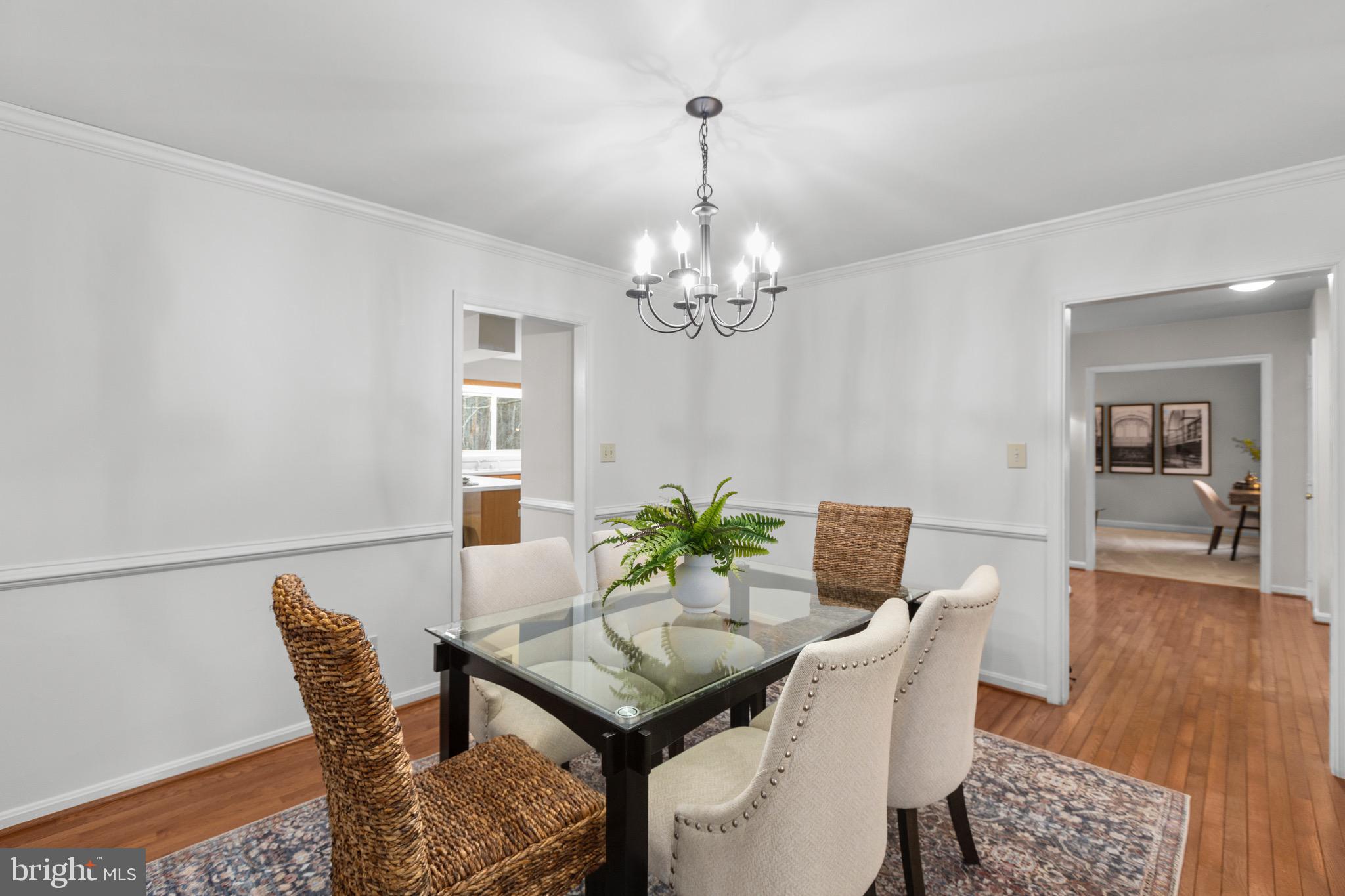 SIX LAKES WEST - Residential