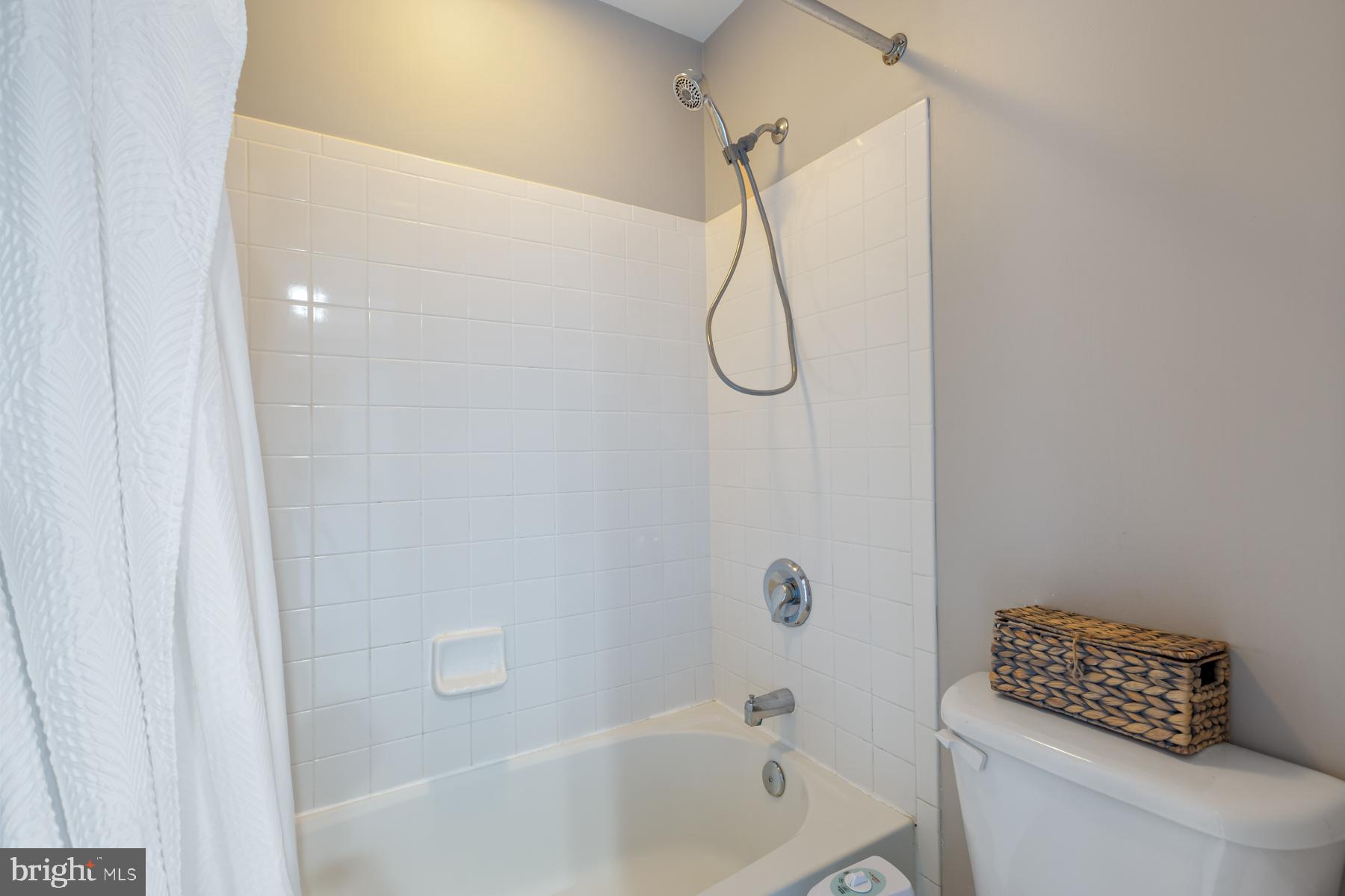 GAITHER HUNT - Residential