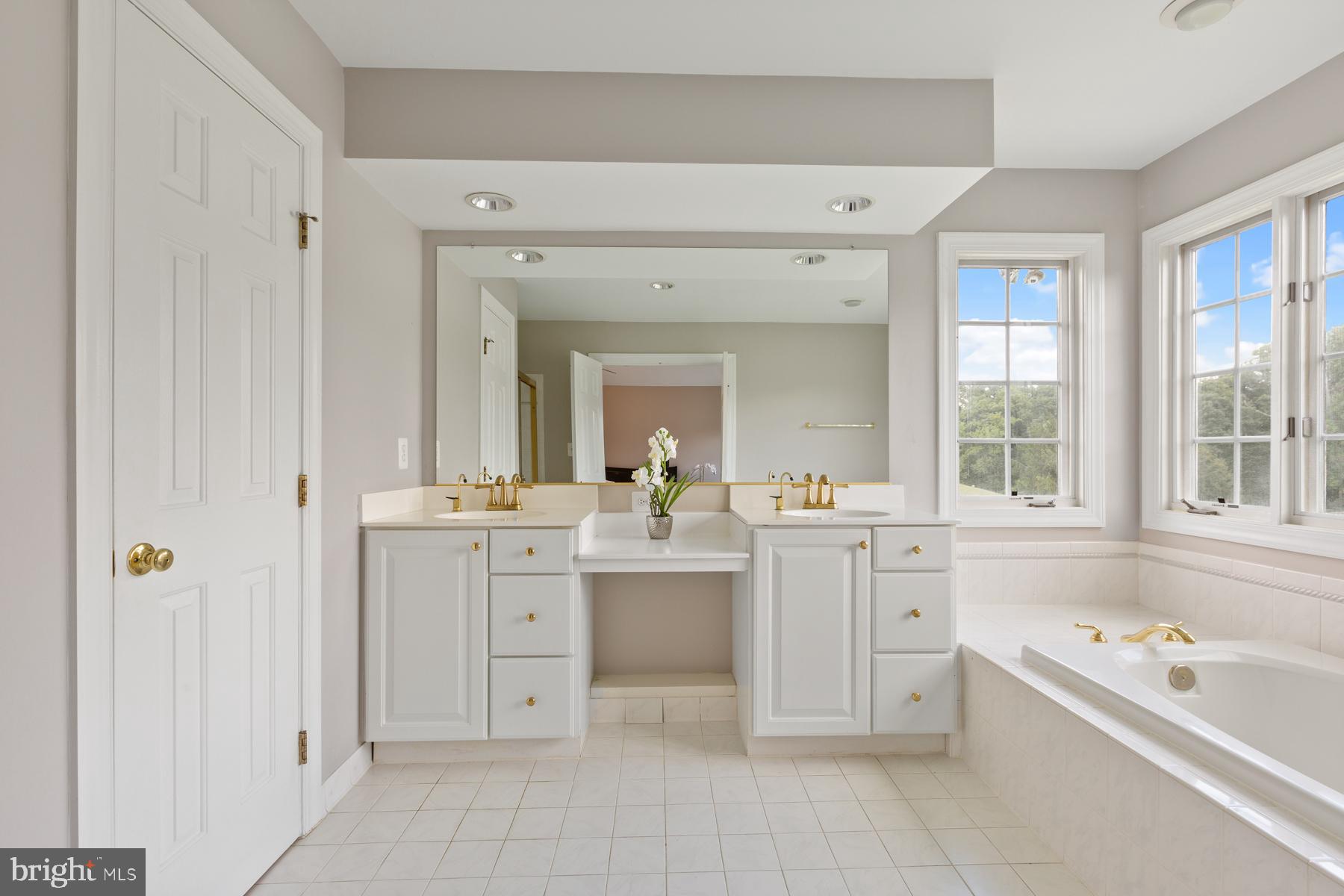 GAITHER HUNT - Residential