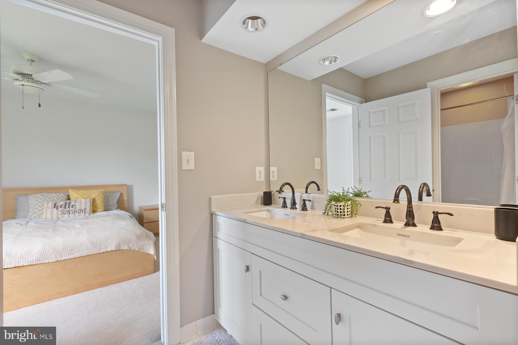 GAITHER HUNT - Residential